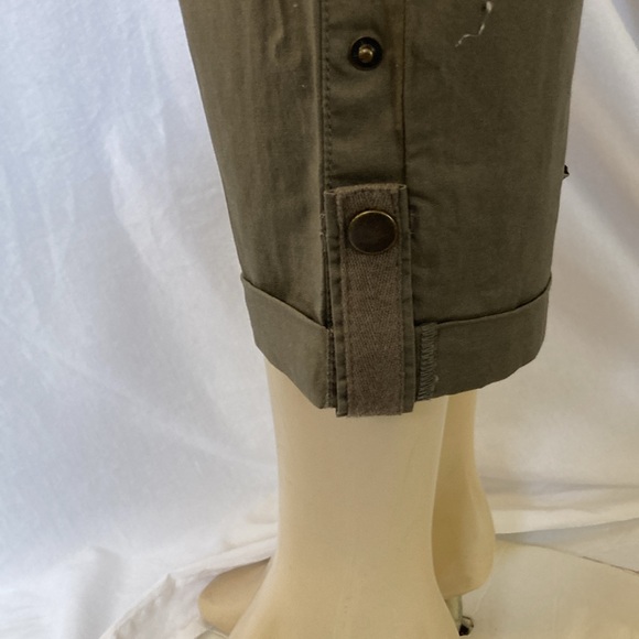 DEMOCRACY Jeans Women’s Flex-ellent Utility Cargo Pants Size 8 Olive Color NWOT - Picture 8 of 9